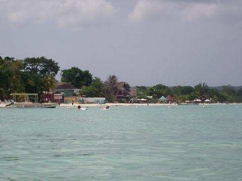 playa-isla-jamaica.jpg